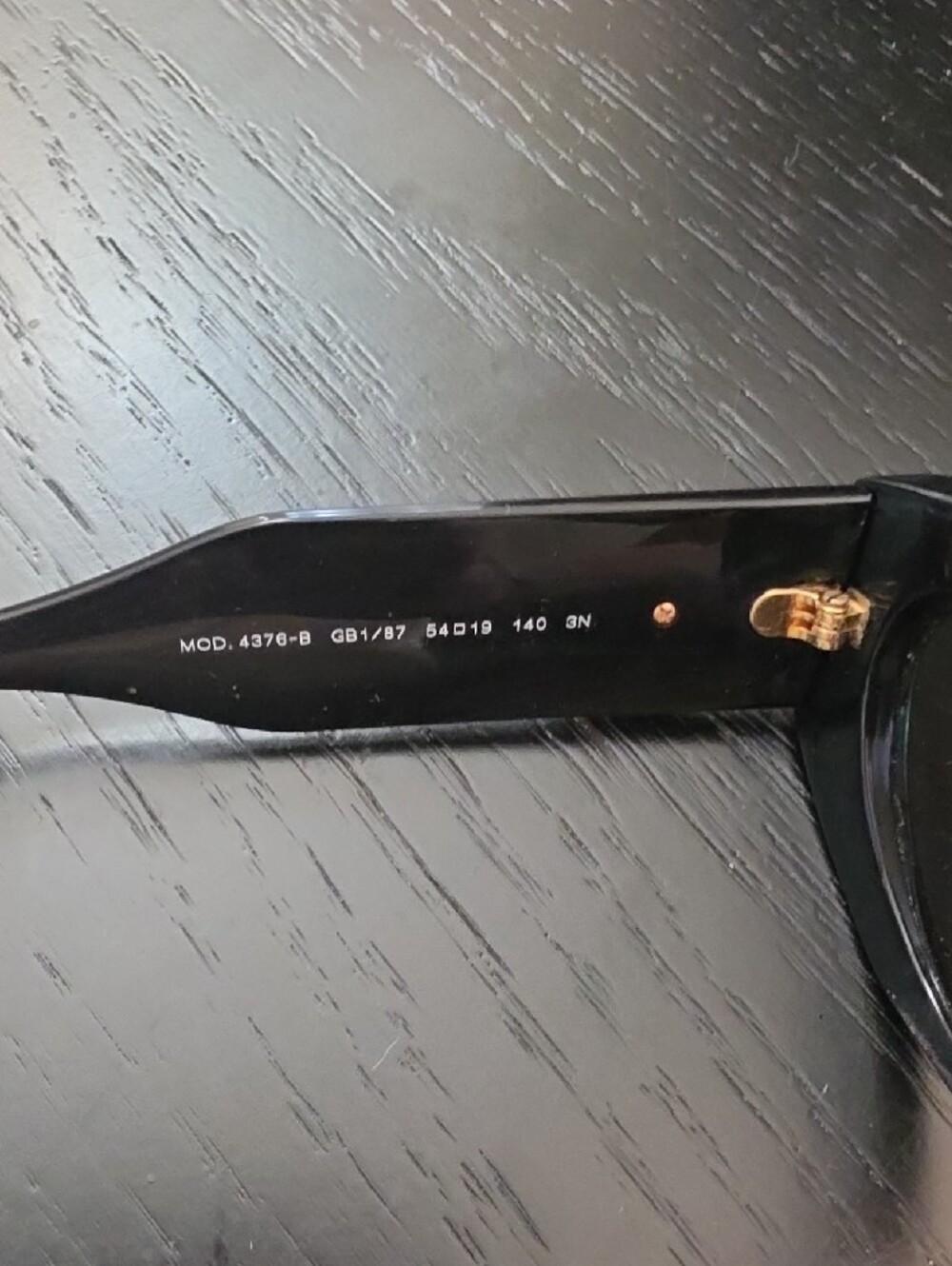 Versace Black Cat-Eye Sunglasses with Dark Lenses - Picture 5 of 9
